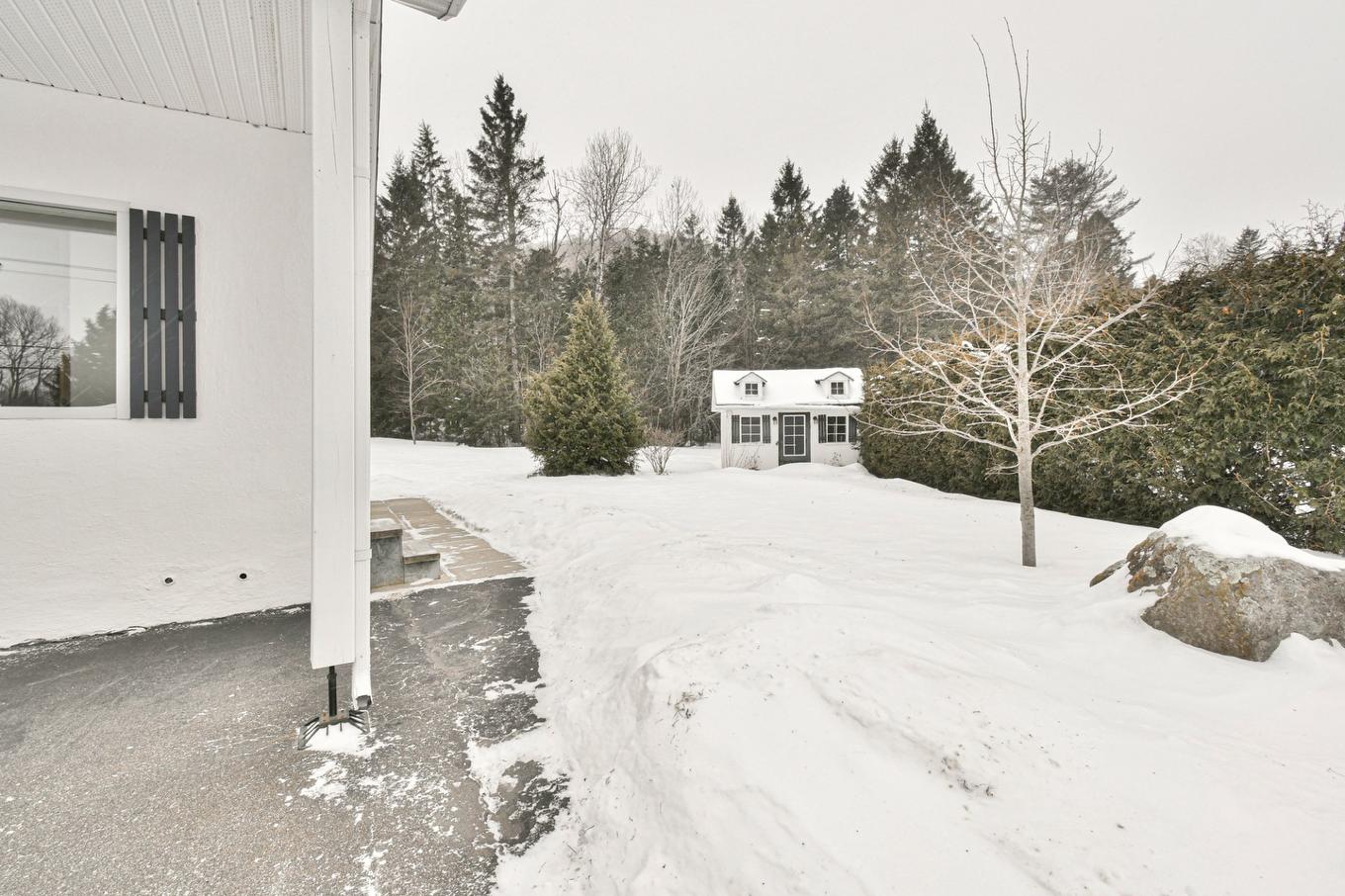 Backyard - 6220 Rue Morin, Val-Morin, QC - Outdoor