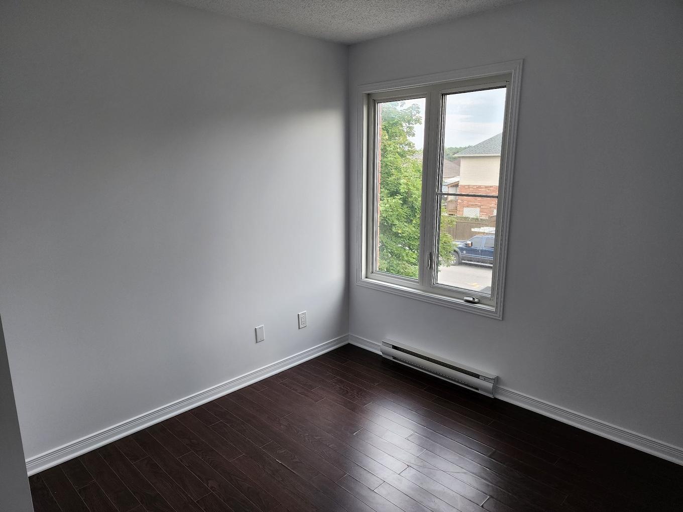 Bathroom - 26 Rue Du Vison, Gatineau (Aylmer), QC - Indoor Photo Showing Other Room