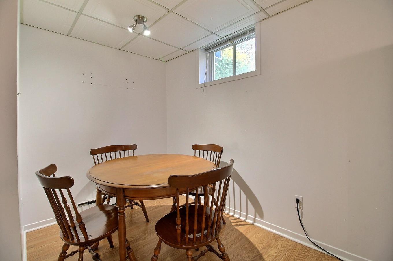 Salle à manger - 1341 Rue Prunier, Sherbrooke (Les Nations), QC - Indoor Photo Showing Dining Room