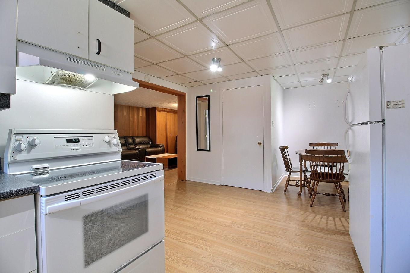 Cuisine - 1341 Rue Prunier, Sherbrooke (Les Nations), QC - Indoor Photo Showing Kitchen