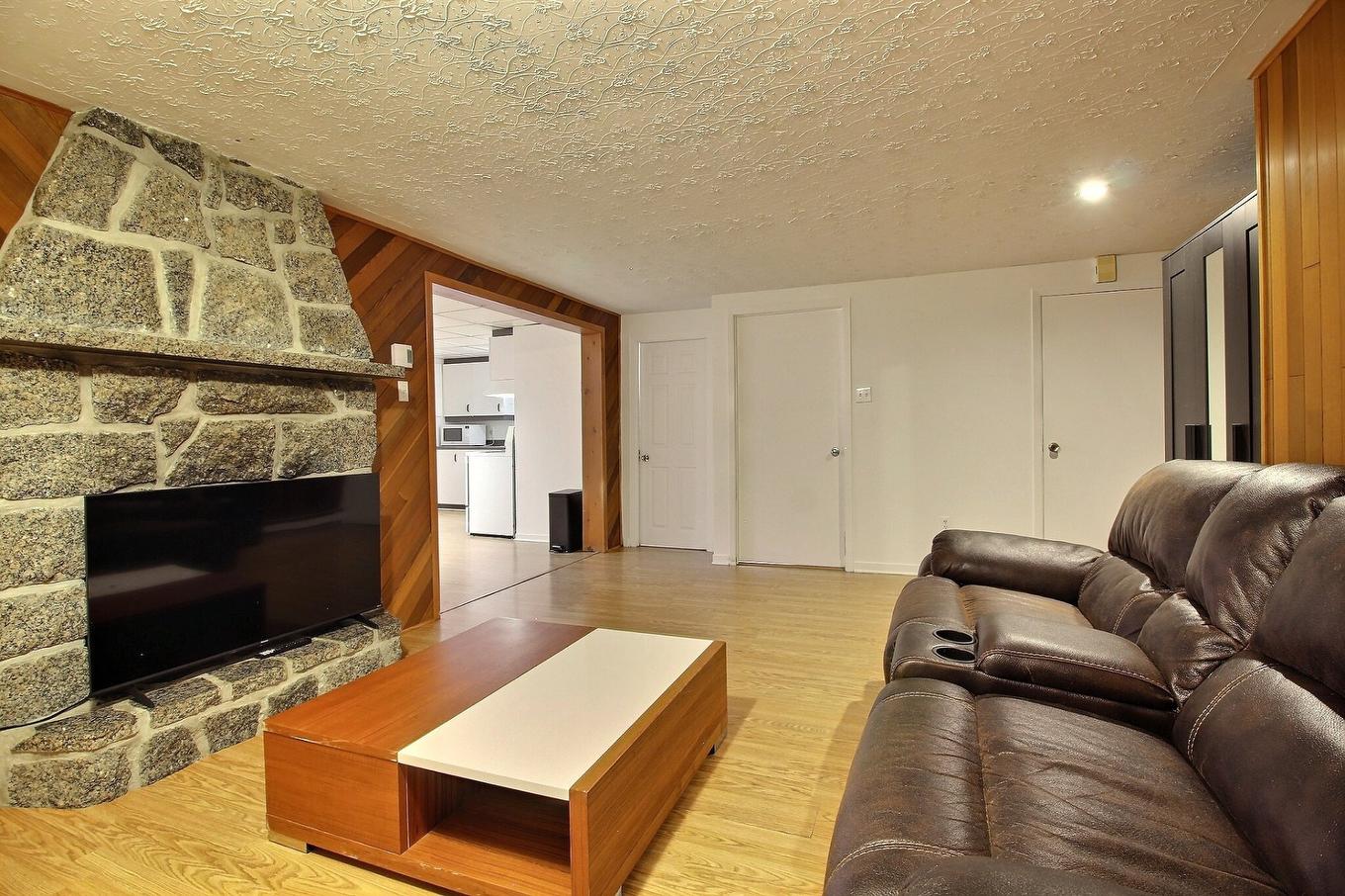 Salon - 1341 Rue Prunier, Sherbrooke (Les Nations), QC - Indoor Photo Showing Living Room