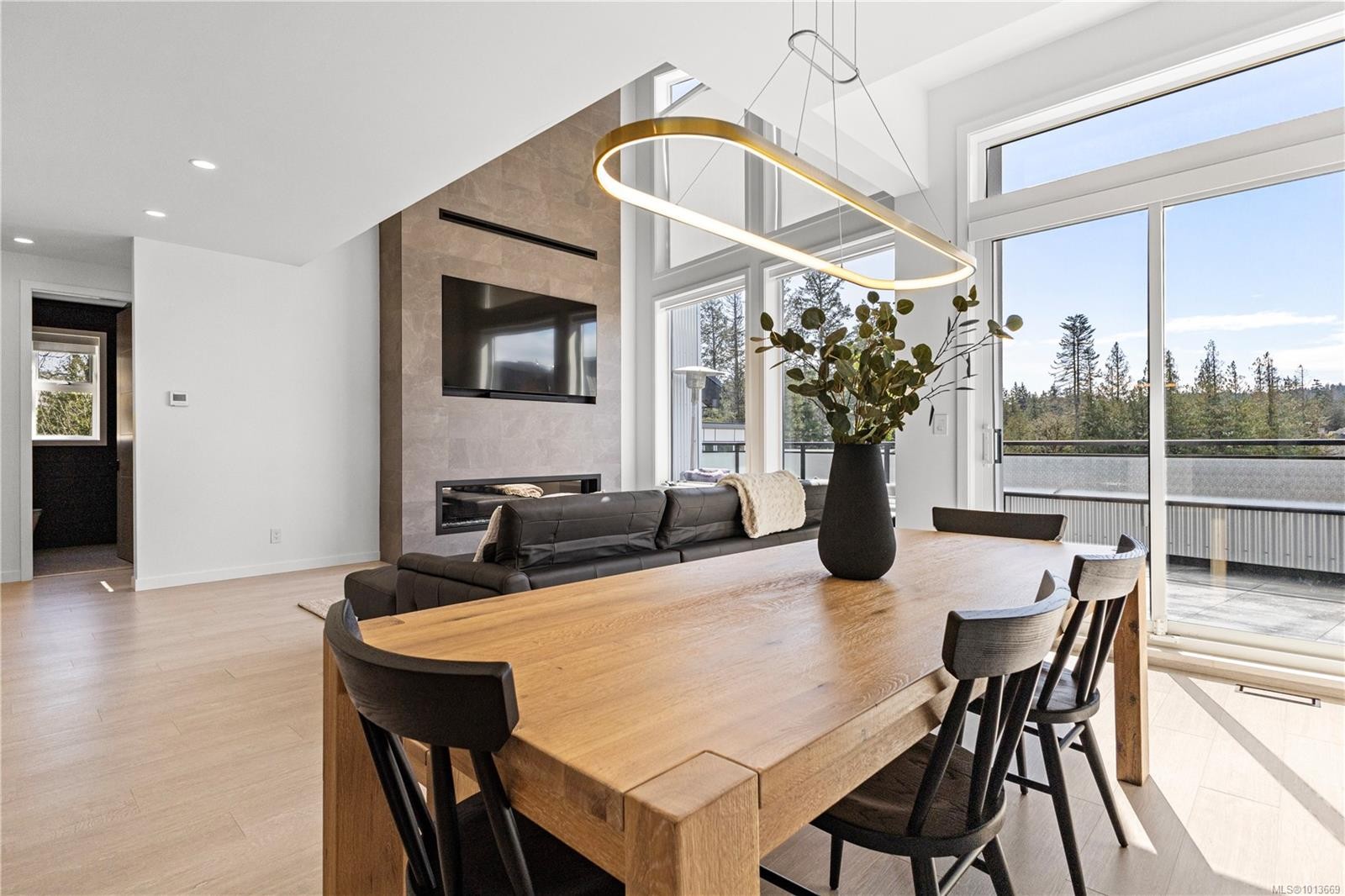 1046 Golden Spire Cres, Langford, BC