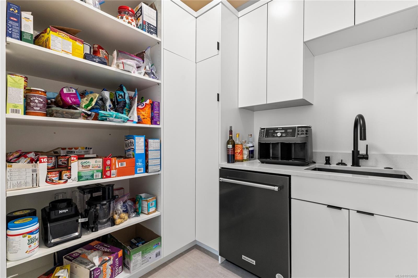 1046 Golden Spire Cres, Langford, BC