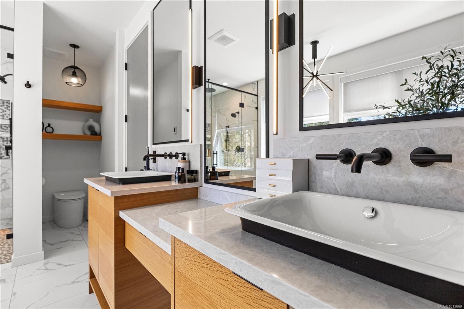 1046 Golden Spire Cres, Langford, BC