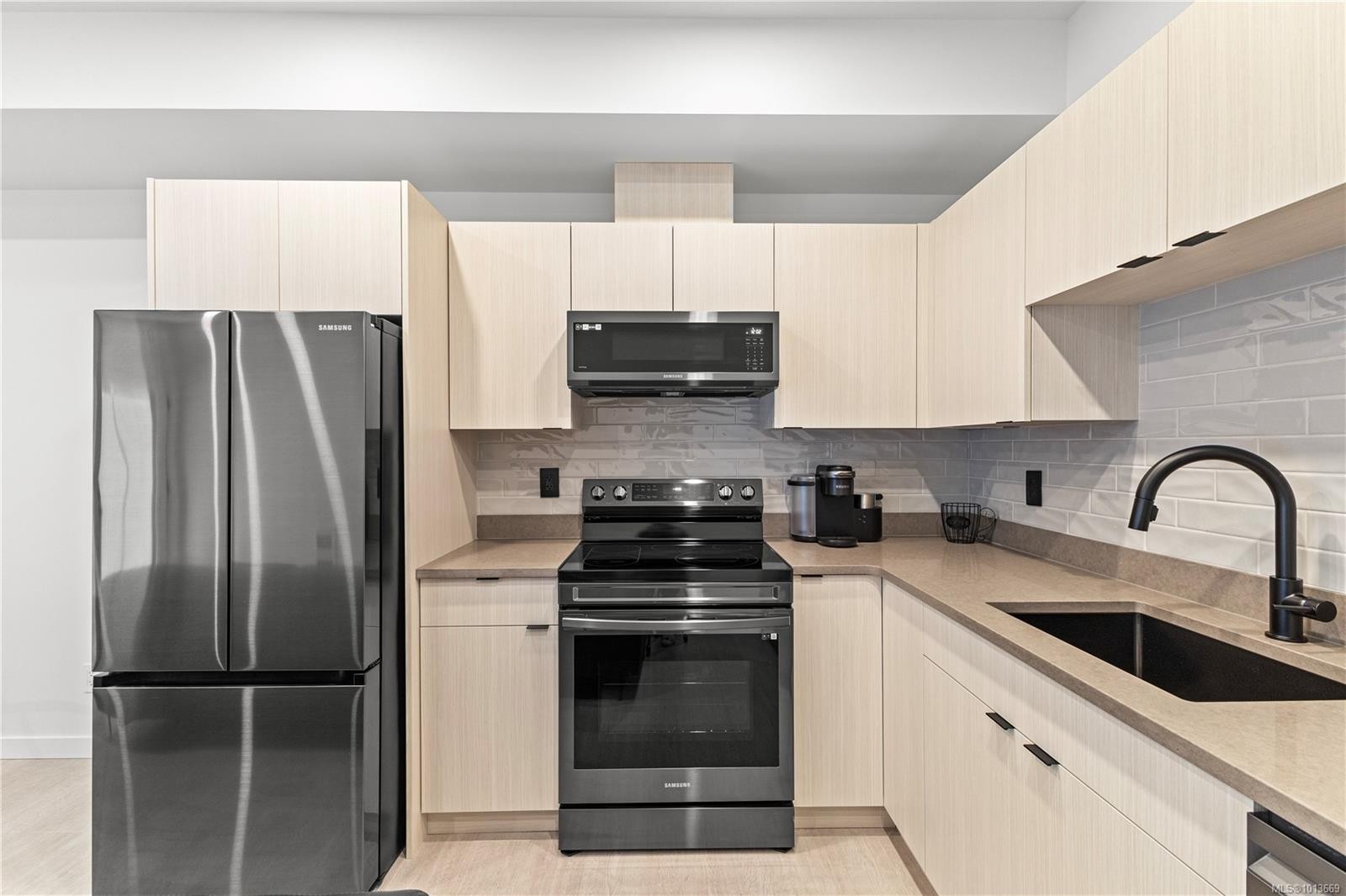 1046 Golden Spire Cres, Langford, BC