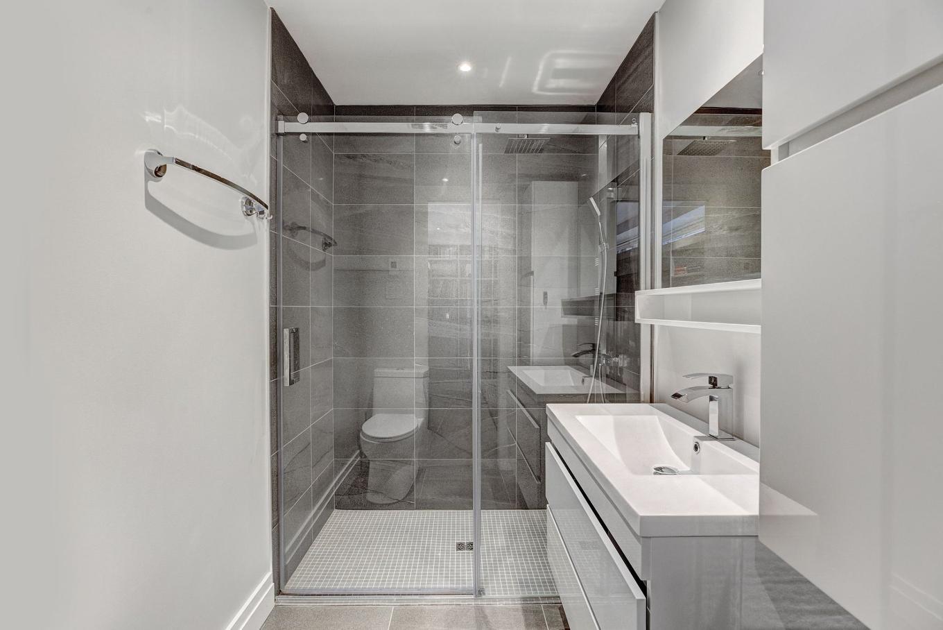 Salle de bains - 3492Z Rue Simpson, Montréal (Ville-Marie), QC