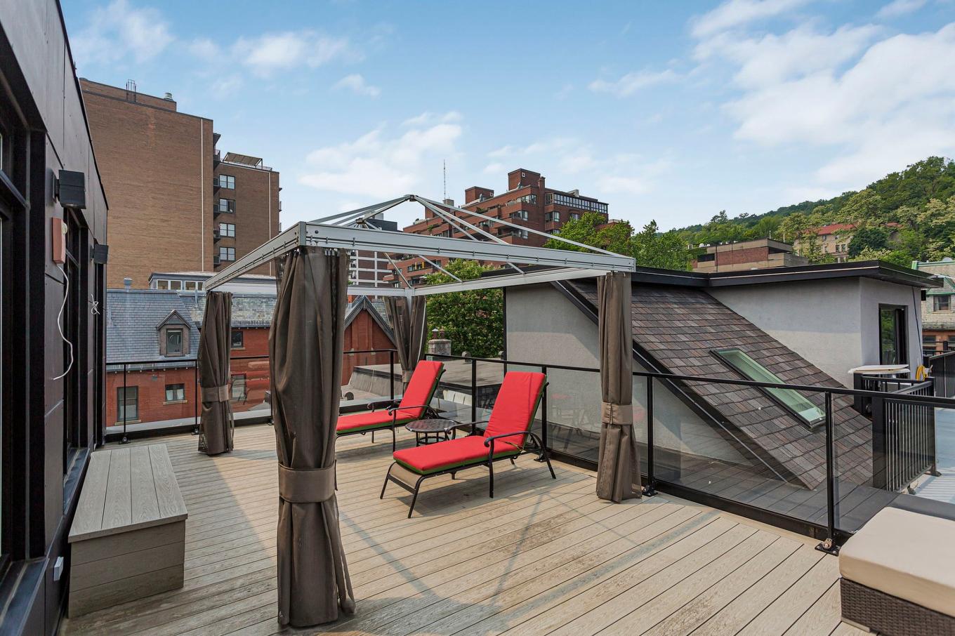 Terrasse - 3492Z Rue Simpson, Montréal (Ville-Marie), QC