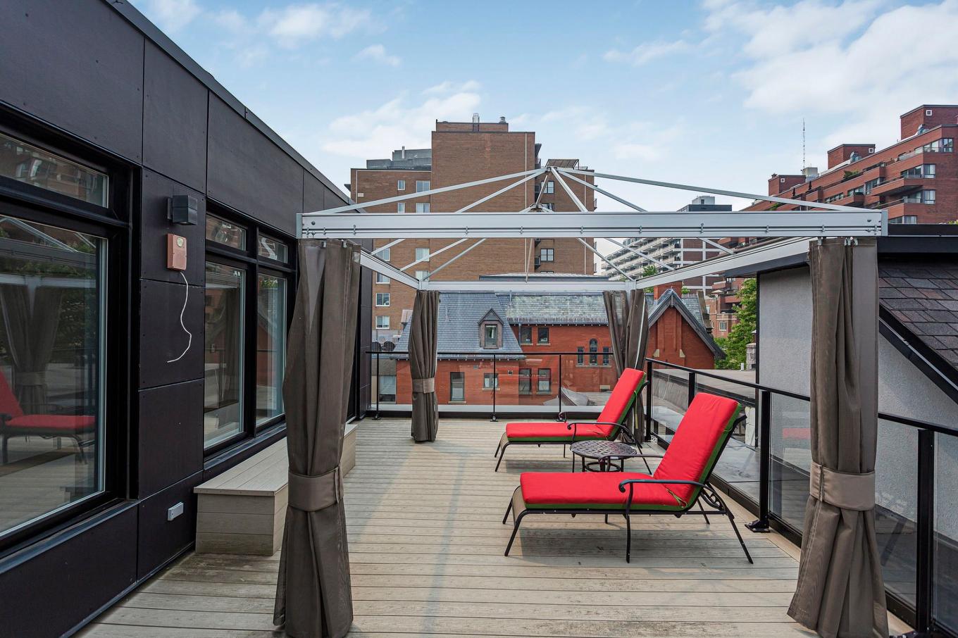 Terrasse - 3492Z Rue Simpson, Montréal (Ville-Marie), QC