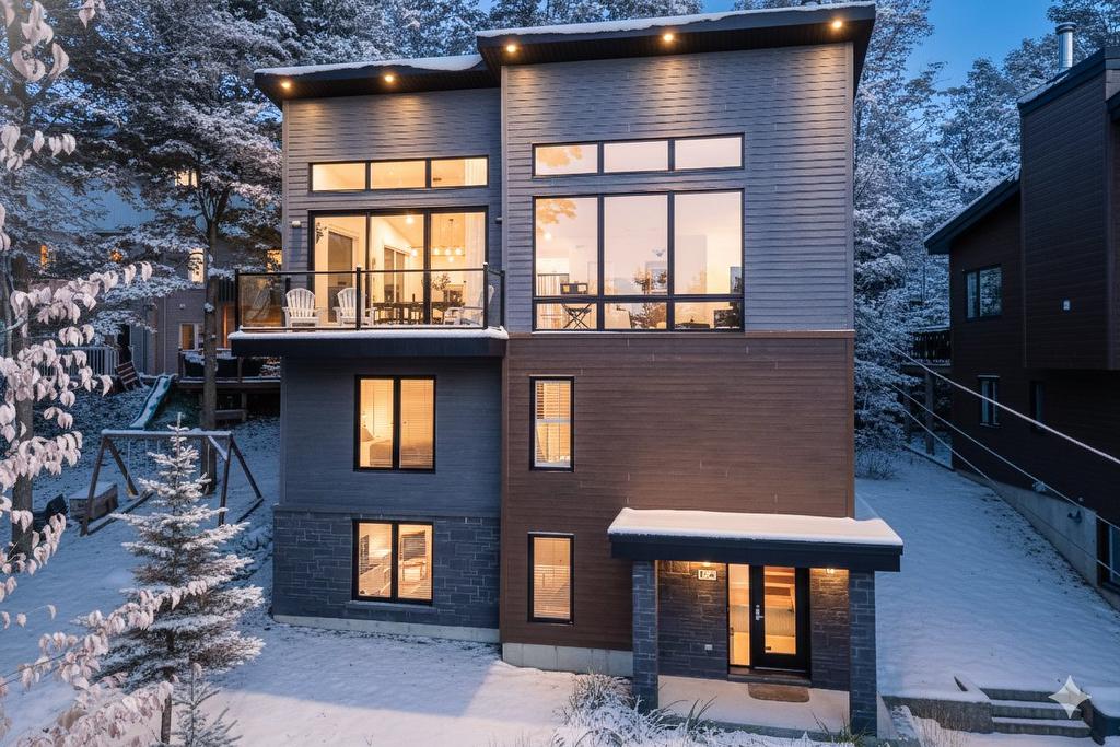 Façade - 124 Place De L'Edelweiss, Sutton, QC - Outdoor