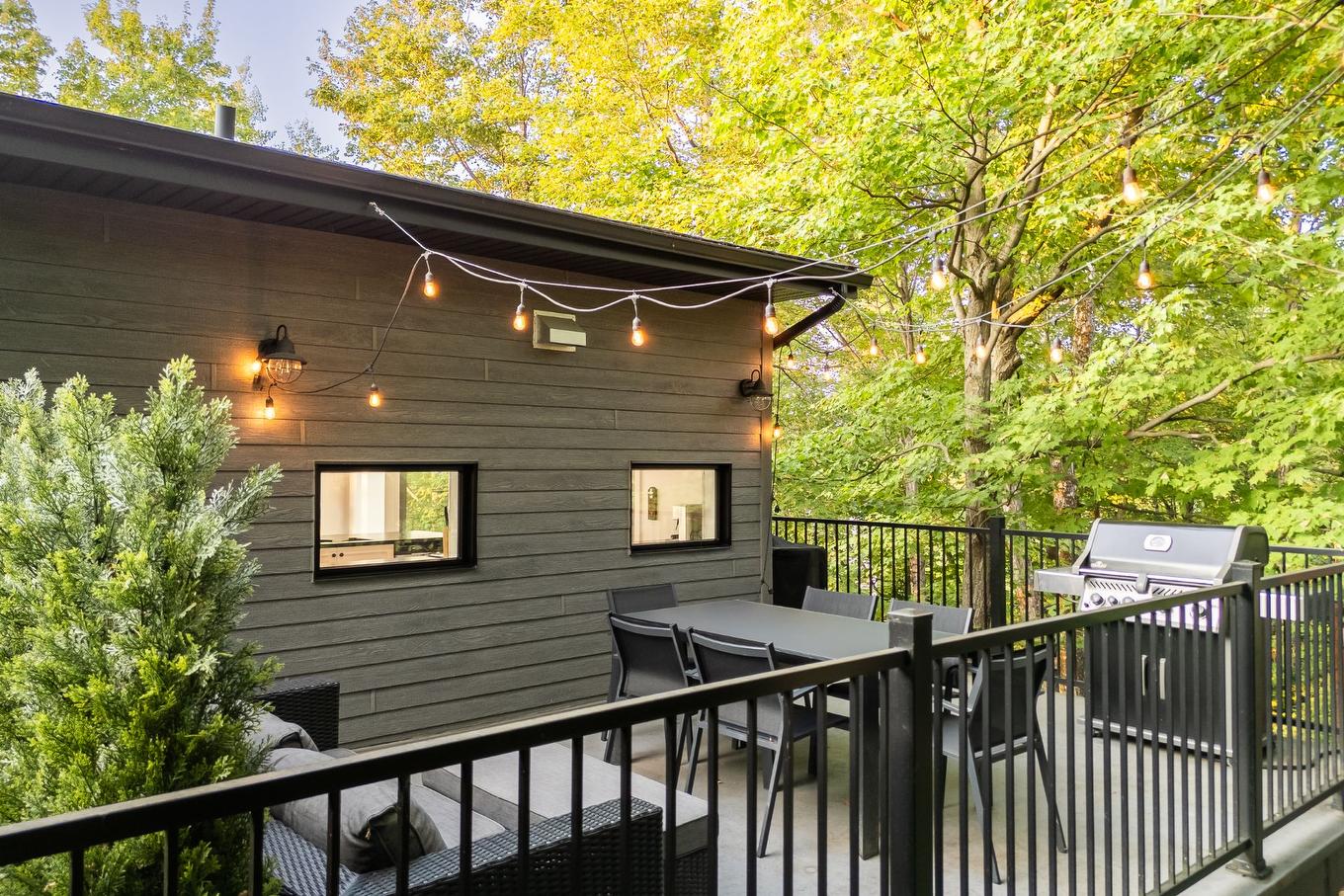 Terrasse - 124 Place De L'Edelweiss, Sutton, QC - Outdoor With Exterior