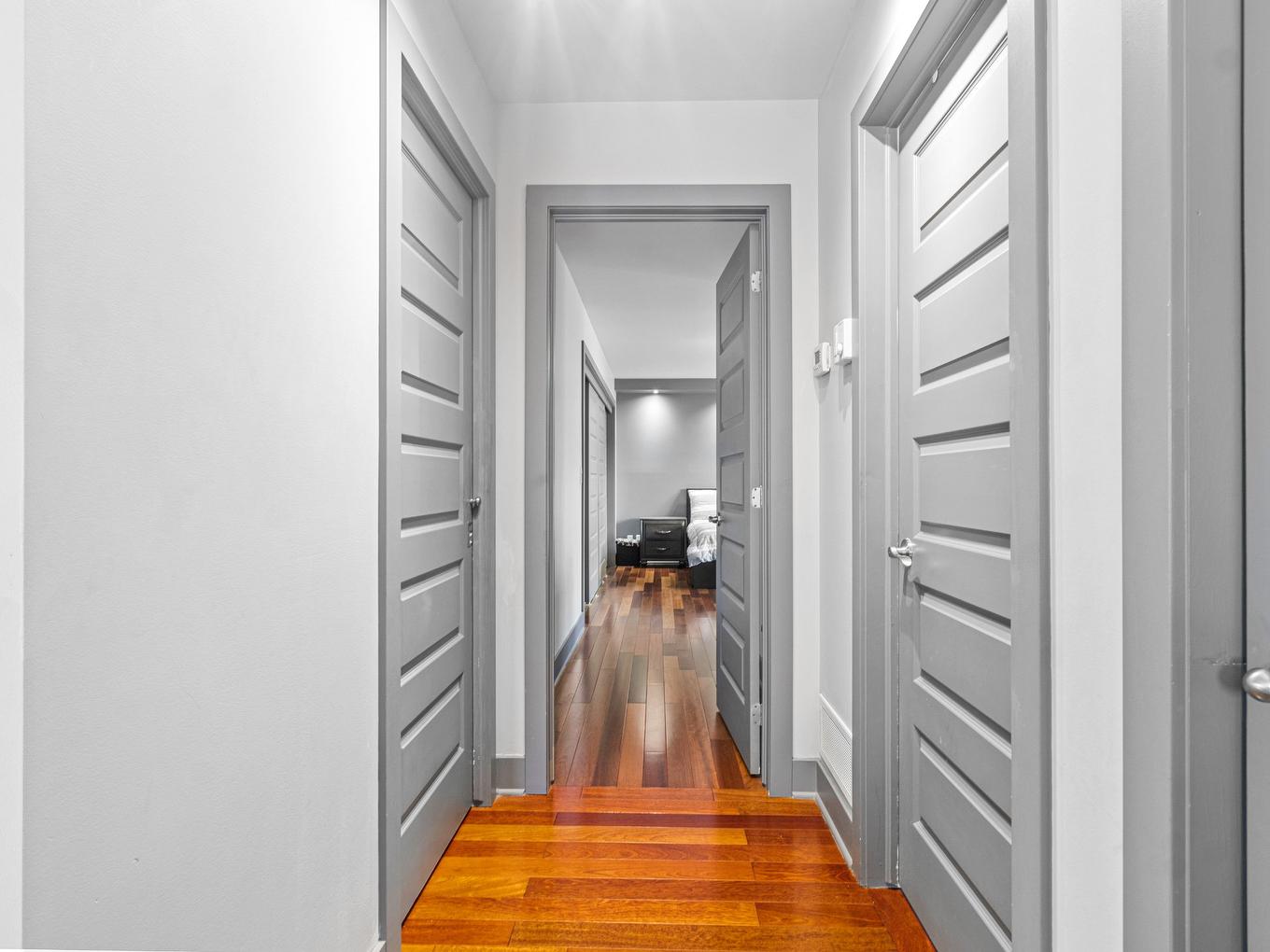 Passageway - 3262 Rue De La Brisardière, Longueuil (Saint-Hubert), QC - Indoor Photo Showing Other Room