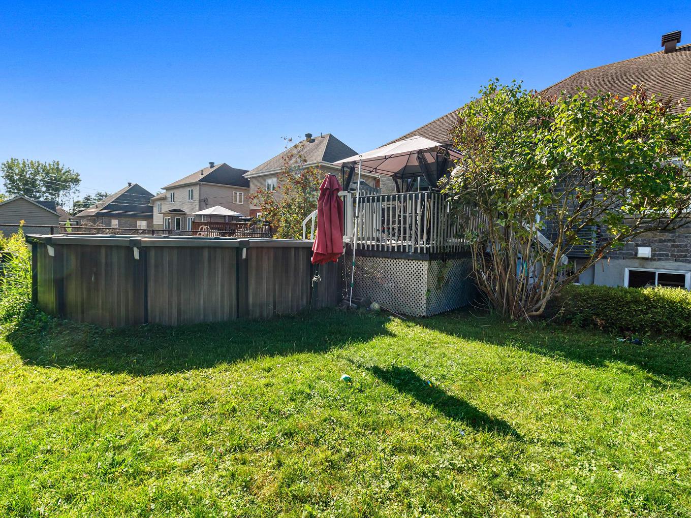 Garden - 3262 Rue De La Brisardière, Longueuil (Saint-Hubert), QC - Outdoor