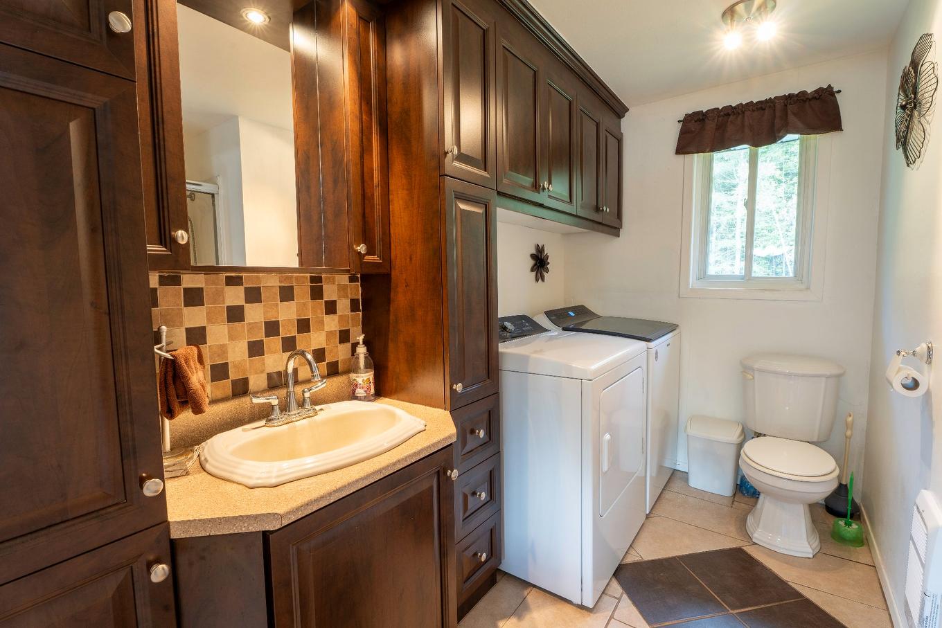 Bathroom - 1011 Route Caya, Wickham, QC - Indoor