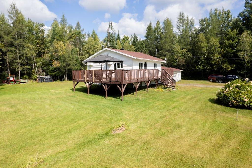 Overall view - 1011 Route Caya, Wickham, QC - Outdoor With Deck Patio Veranda