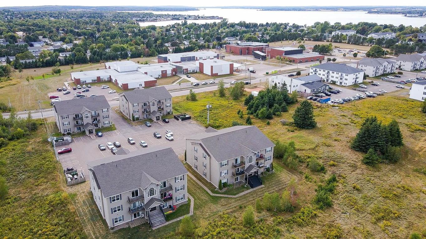 106 55 Glen Stewart Drive, Stratford, PE