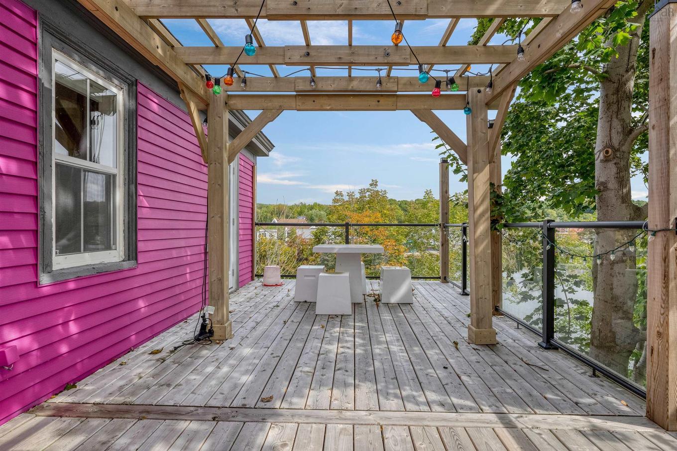 700 King Street, Bridgewater, NS