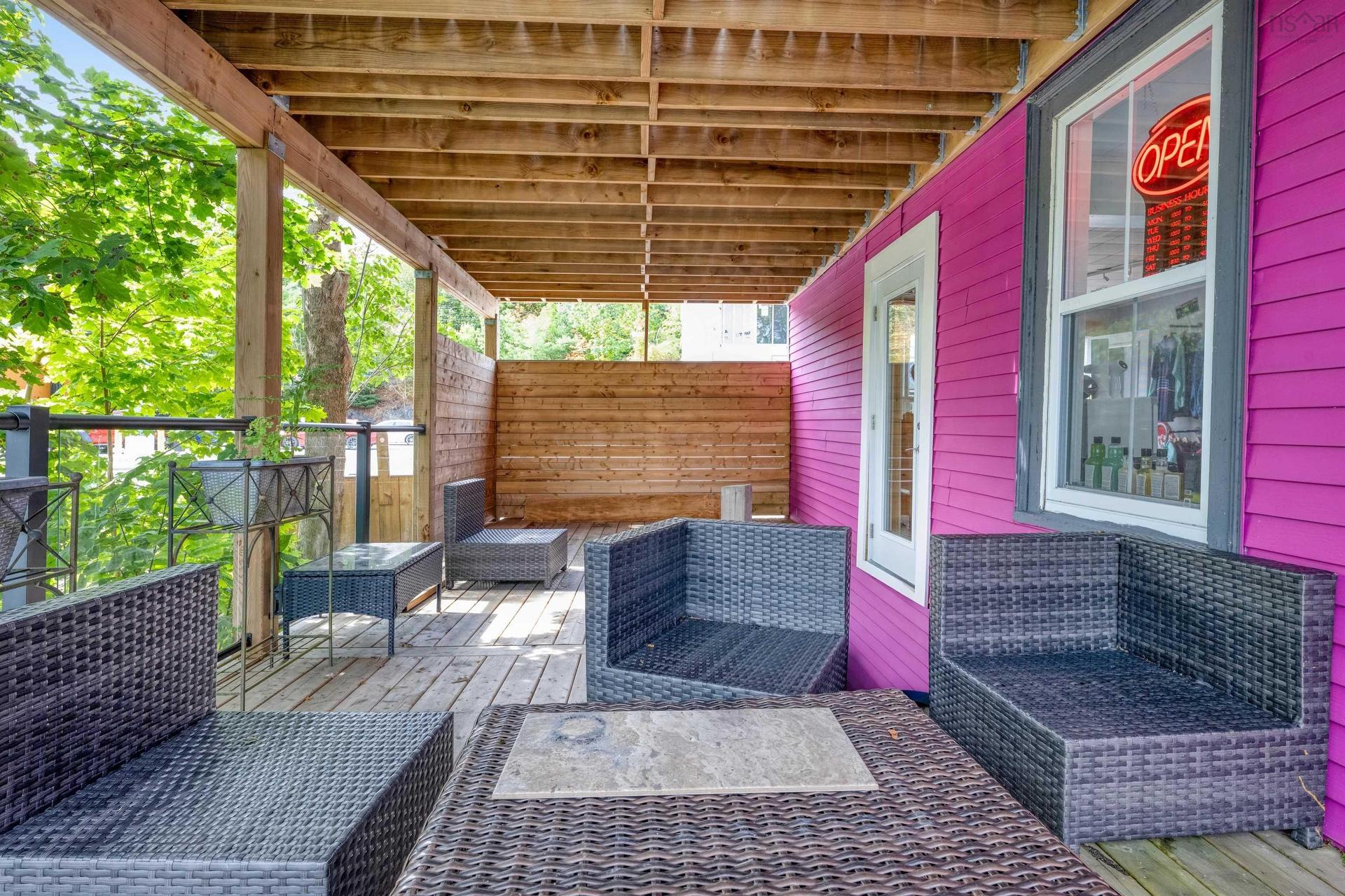 700 King Street, Bridgewater, NS