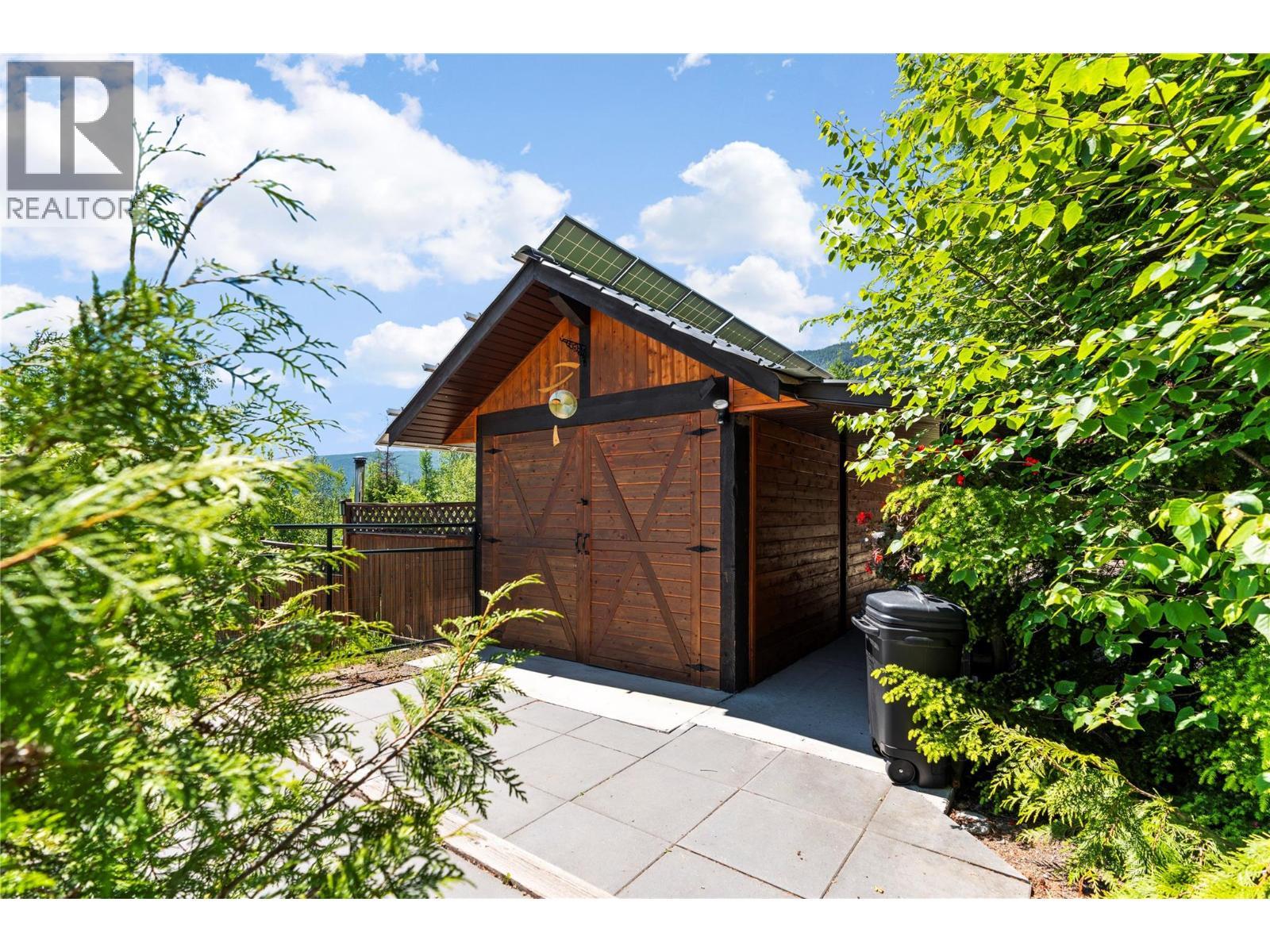 Rear access to garden/battery shed - 1309 Eagle Ridge Road, Lumby, BC - Outdoor