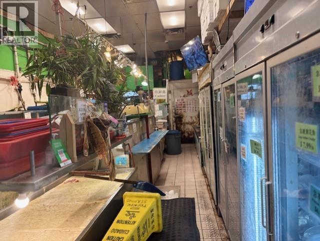 1025 4380 No. 3 Road, Richmond, BC