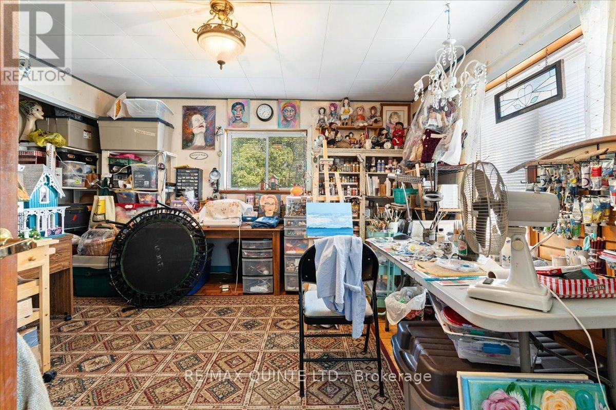 7763 Loyalist Parkway, Greater Napanee (Greater Napanee), ON - Indoor Photo Showing Office