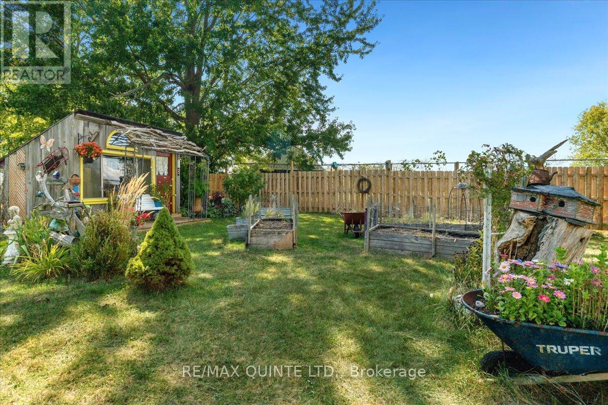 7763 Loyalist Parkway, Greater Napanee (Greater Napanee), ON - Outdoor