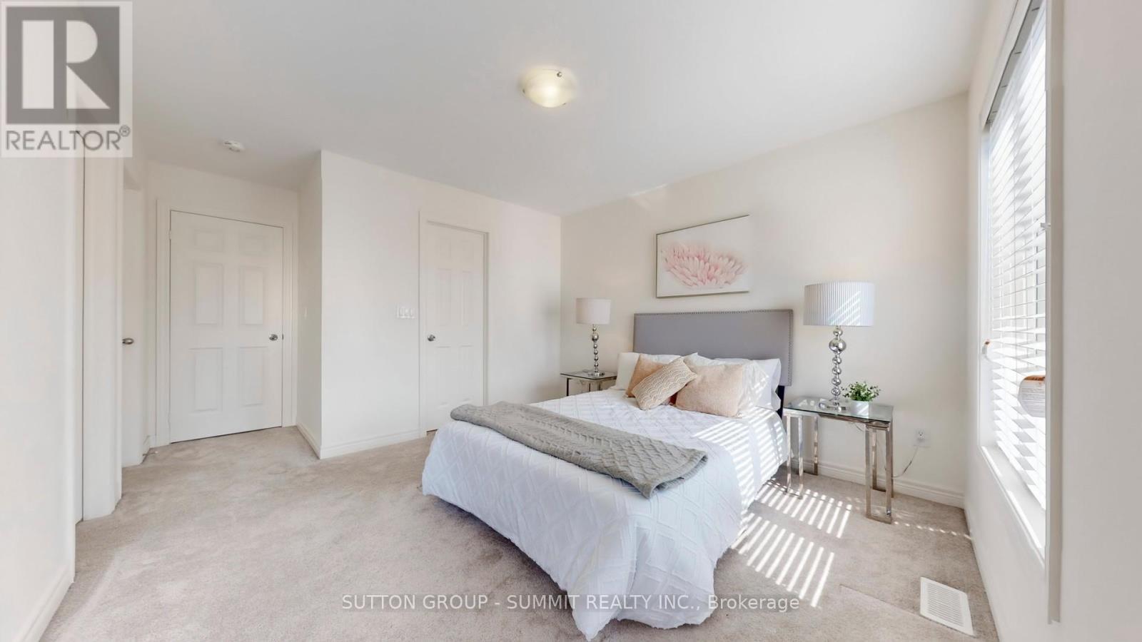 3964 Thomas Alton Boulevard, Burlington, ON - Indoor Photo Showing Bedroom