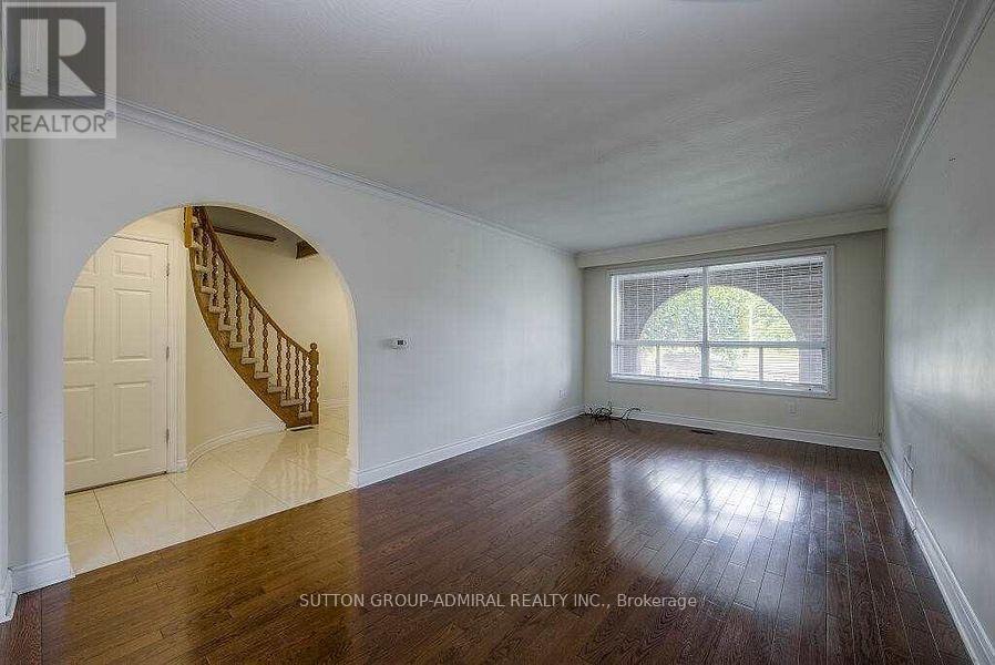 Main/Up - 7881 Dufferin Street, Vaughan, ON - Indoor Photo Showing Other Room