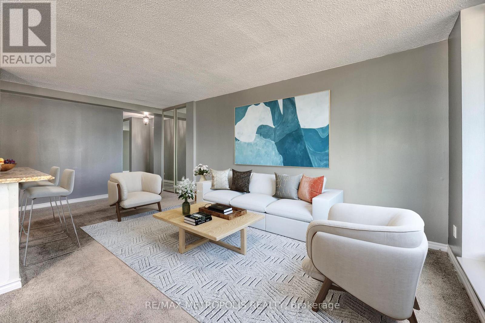 1408 - 155 Front Street N, Sarnia, ON - Indoor Photo Showing Living Room