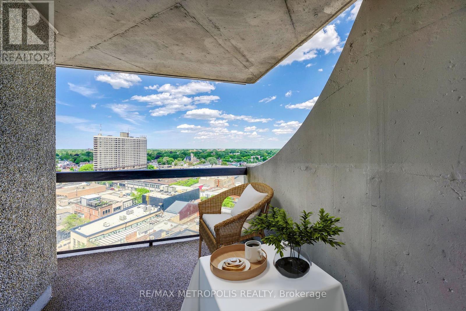 1408 - 155 Front Street N, Sarnia, ON - Outdoor With View