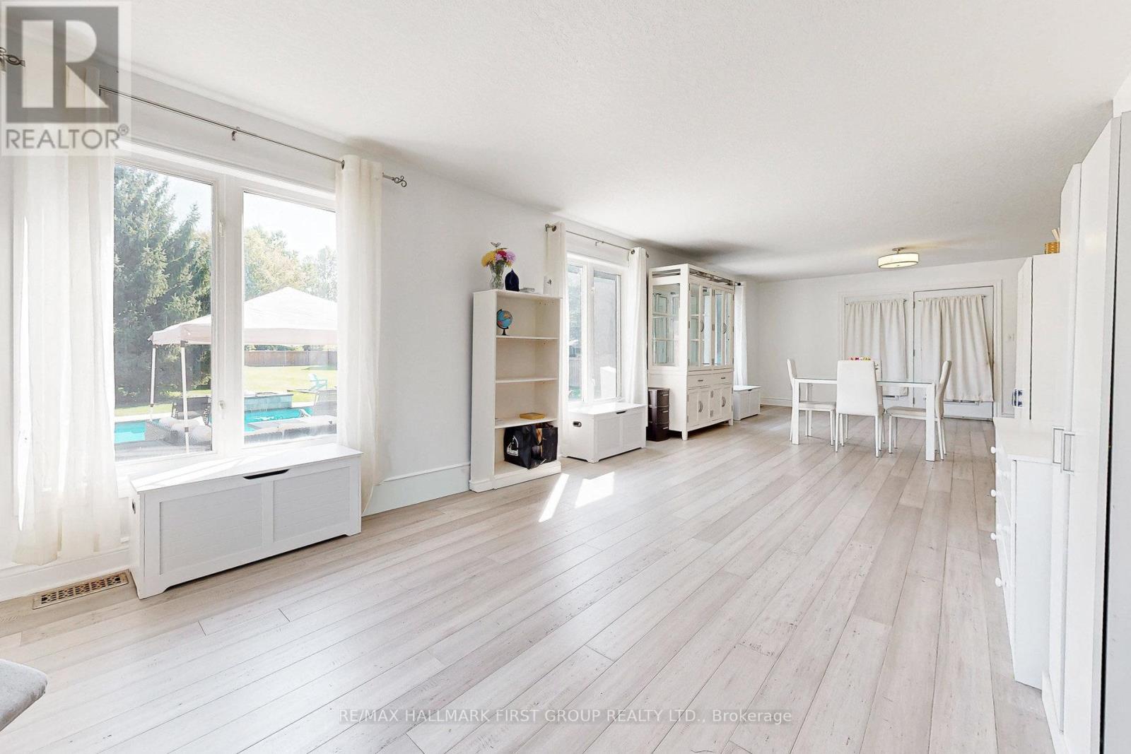 8063 King Street, Clarington, ON - Indoor Photo Showing Other Room