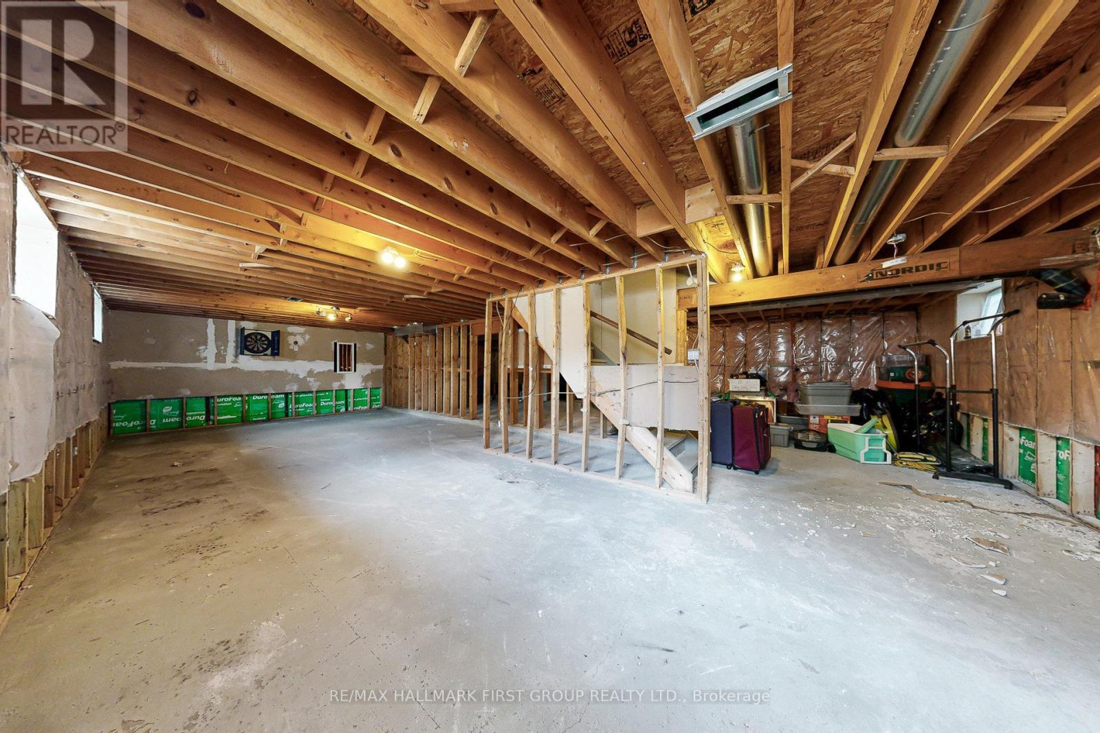 8063 King Street, Clarington, ON - Indoor Photo Showing Basement
