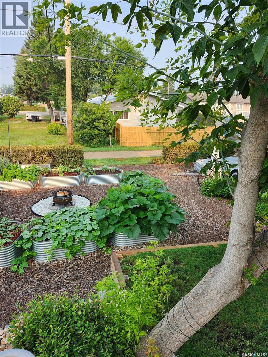 265 Browning Street, Southey, SK - Outdoor