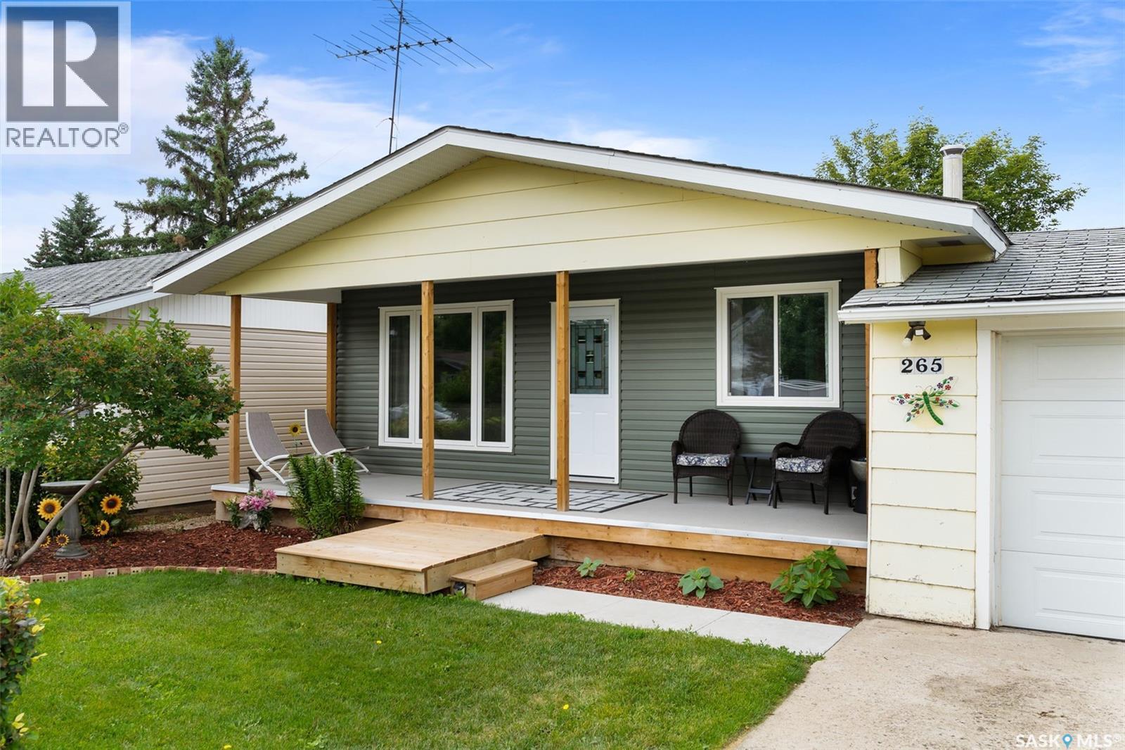 265 Browning Street, Southey, SK - Outdoor With Deck Patio Veranda With Exterior