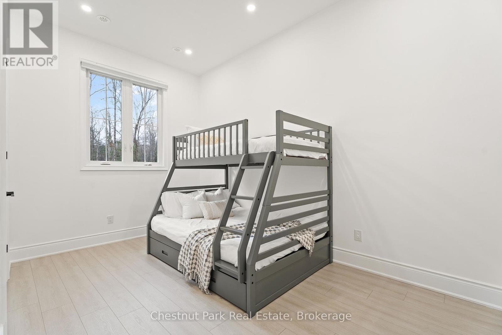 1153 Deer Lake Road, Perry (Emsdale), ON - Indoor Photo Showing Bedroom