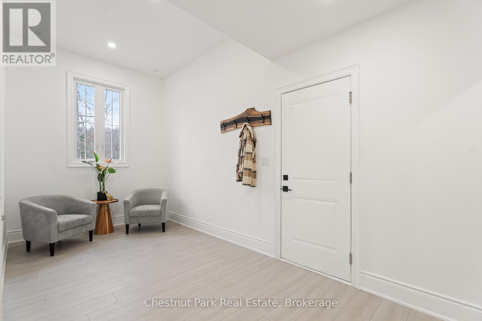 1153 Deer Lake Road, Perry (Emsdale), ON - Indoor Photo Showing Other Room