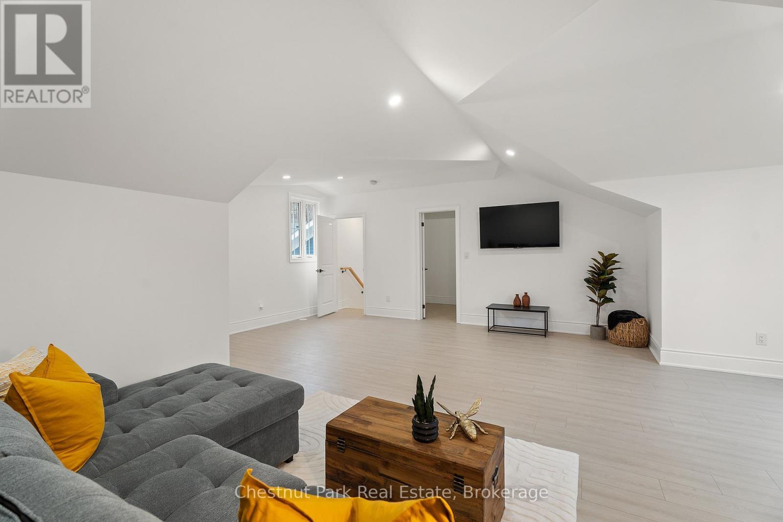 1153 Deer Lake Road, Perry (Emsdale), ON - Indoor