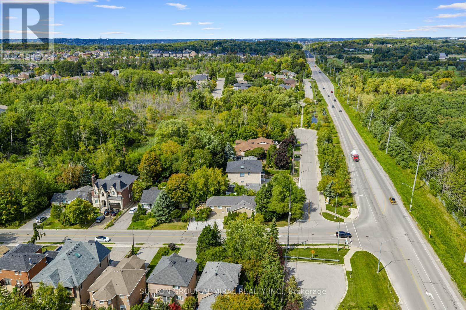 2 Newman Avenue, Richmond Hill, ON - Outdoor With View