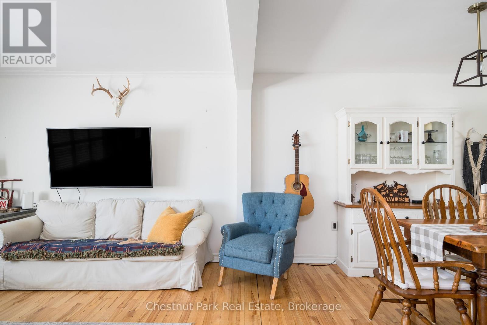 81 Ninth Street, Collingwood, ON - Indoor