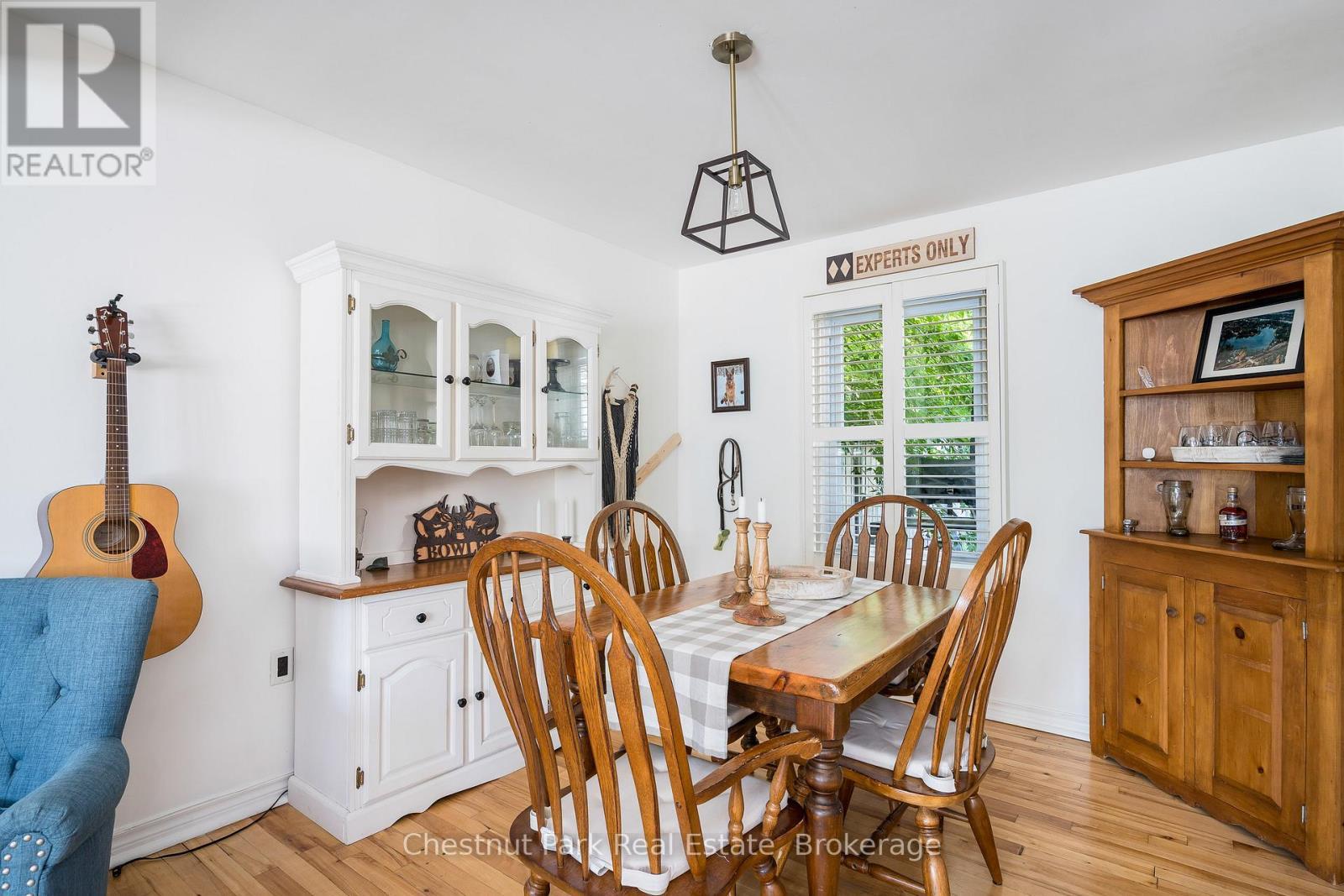 81 Ninth Street, Collingwood, ON - Indoor Photo Showing Dining Room