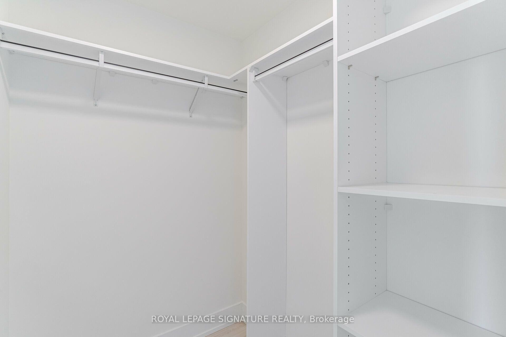 2705-10 Eva Road, Toronto, ON -