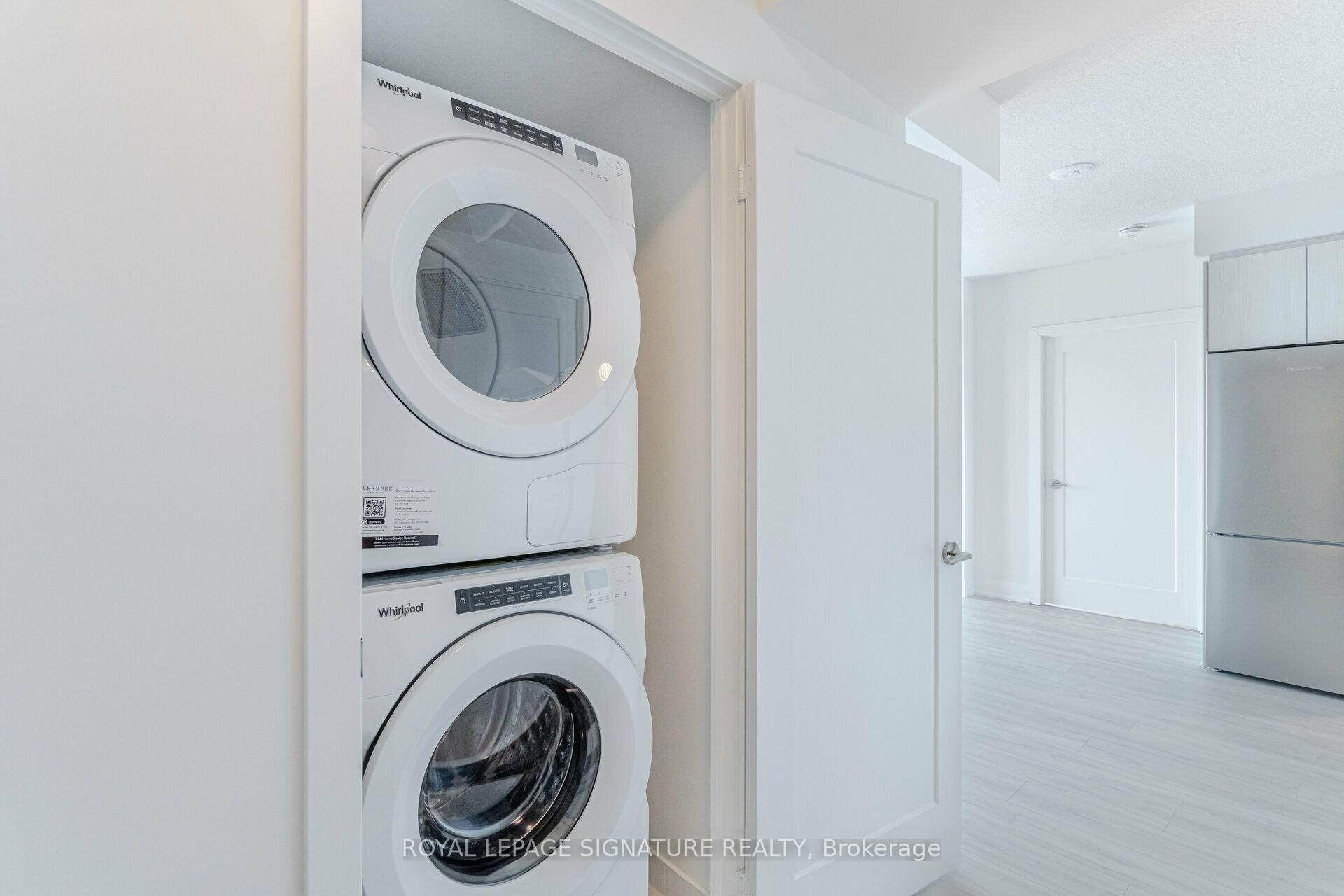2705-10 Eva Road, Toronto, ON - Indoor Photo Showing Laundry Room