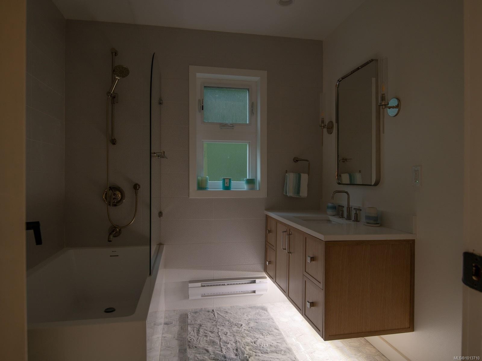 9010 Lord Rd, Port Alberni, BC