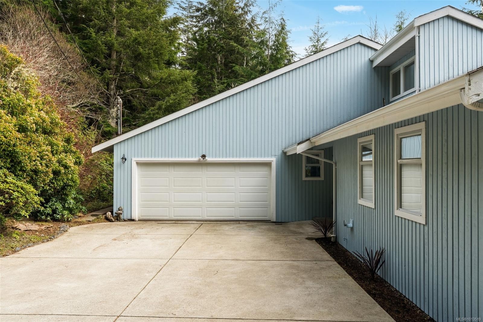 2601 Seaside Dr, Sooke, BC