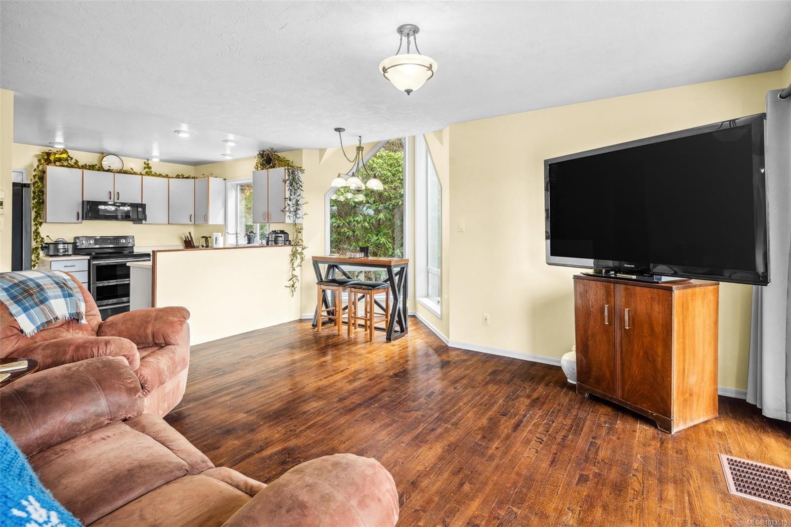 2601 Seaside Dr, Sooke, BC