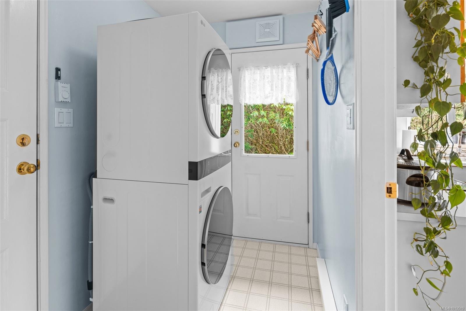 2601 Seaside Dr, Sooke, BC