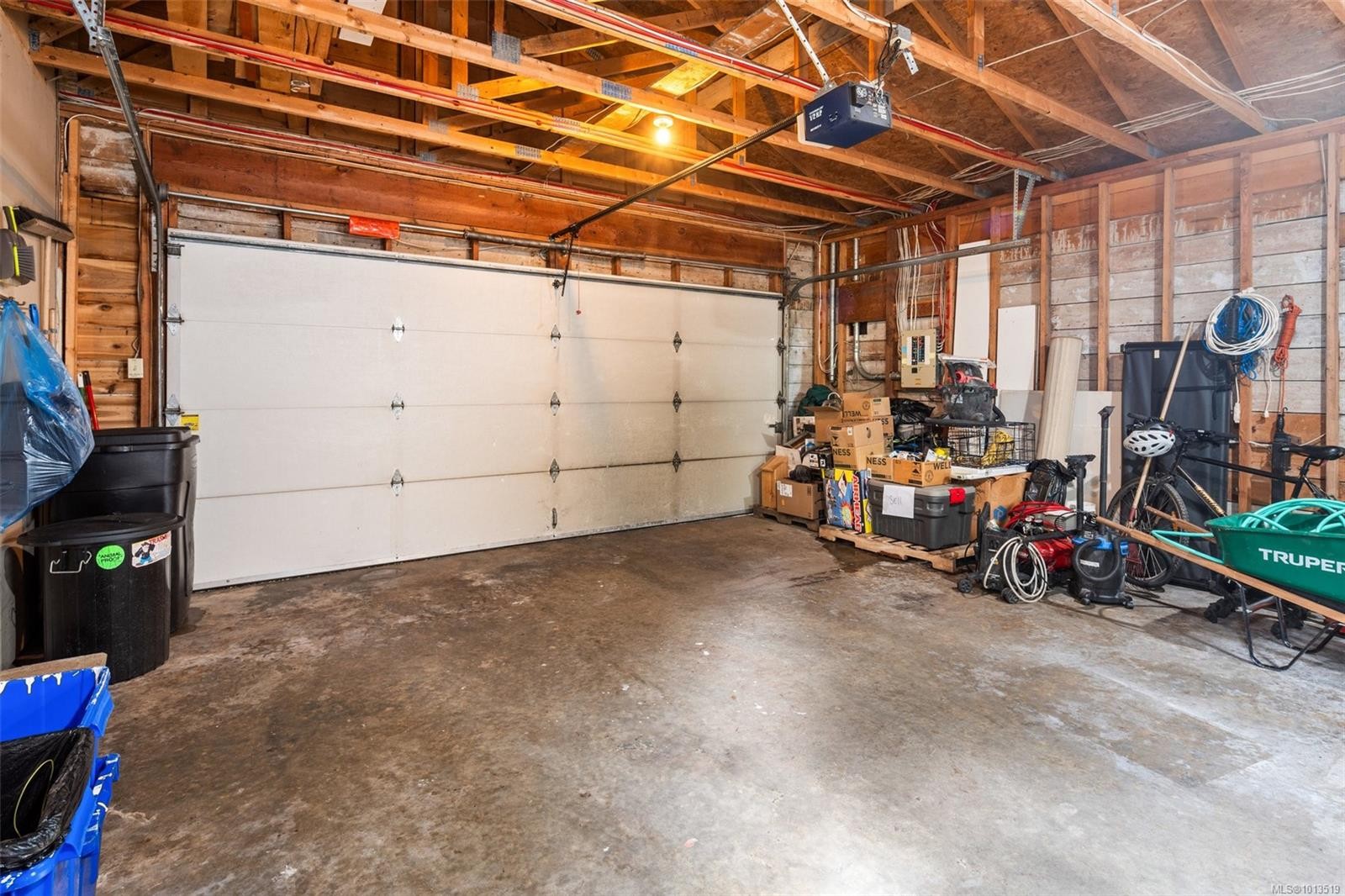 2601 Seaside Dr, Sooke, BC