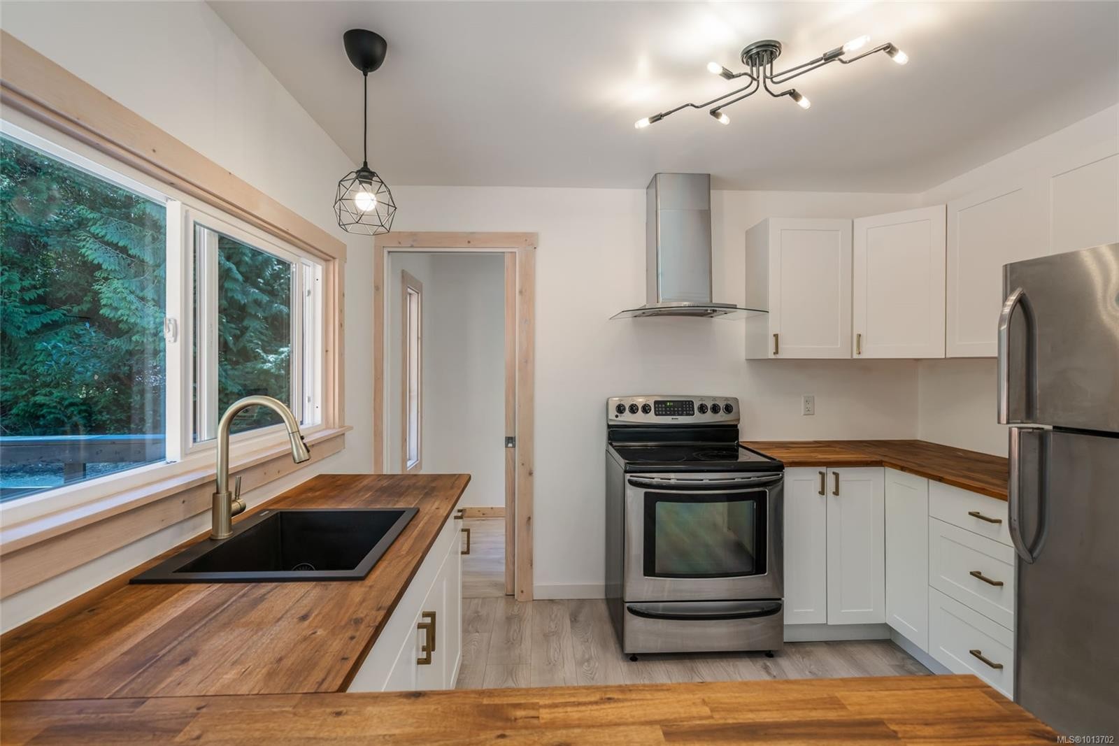 1353 Englishman River Rd, Errington, BC