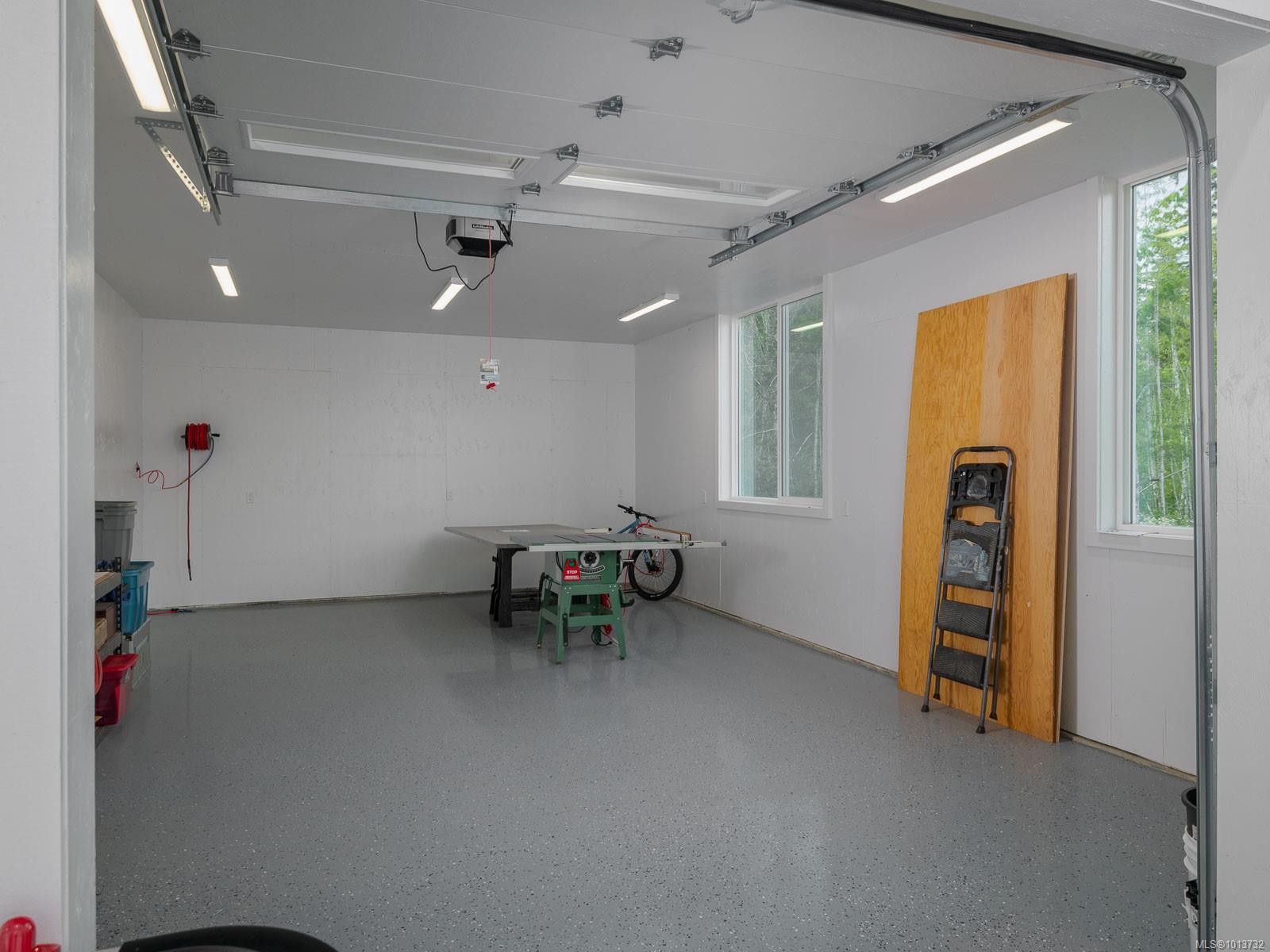 7444 Bell Rd, Port Alberni, BC