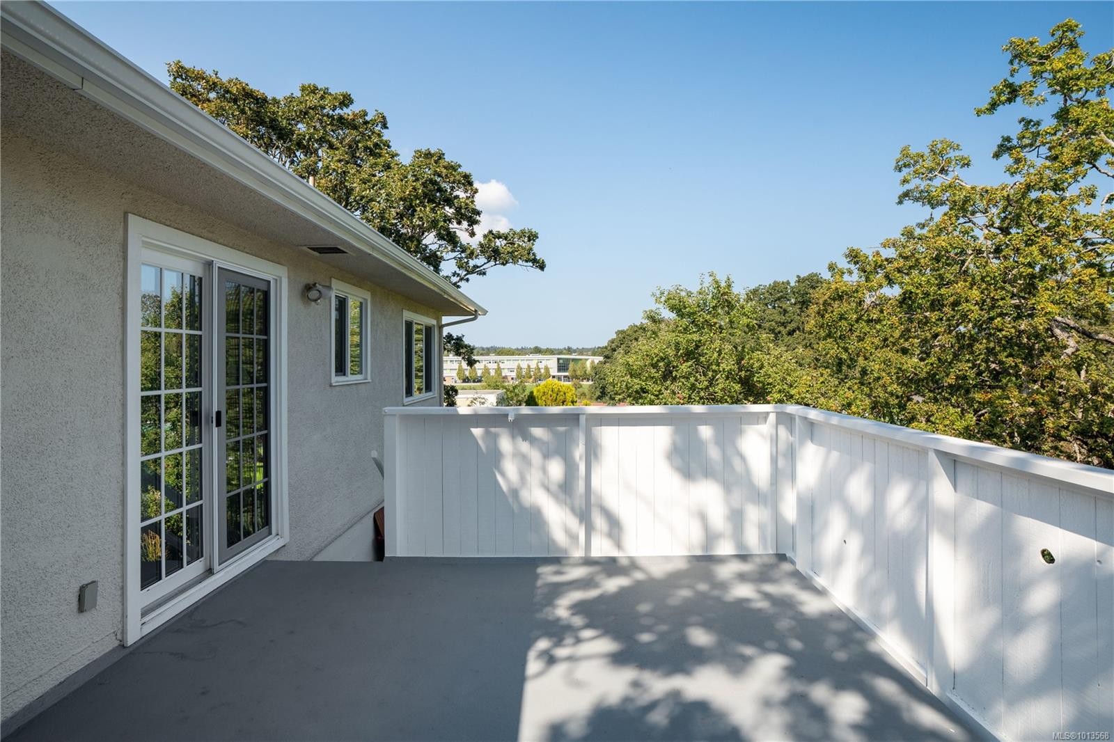 1697 Yale St, Oak Bay, BC