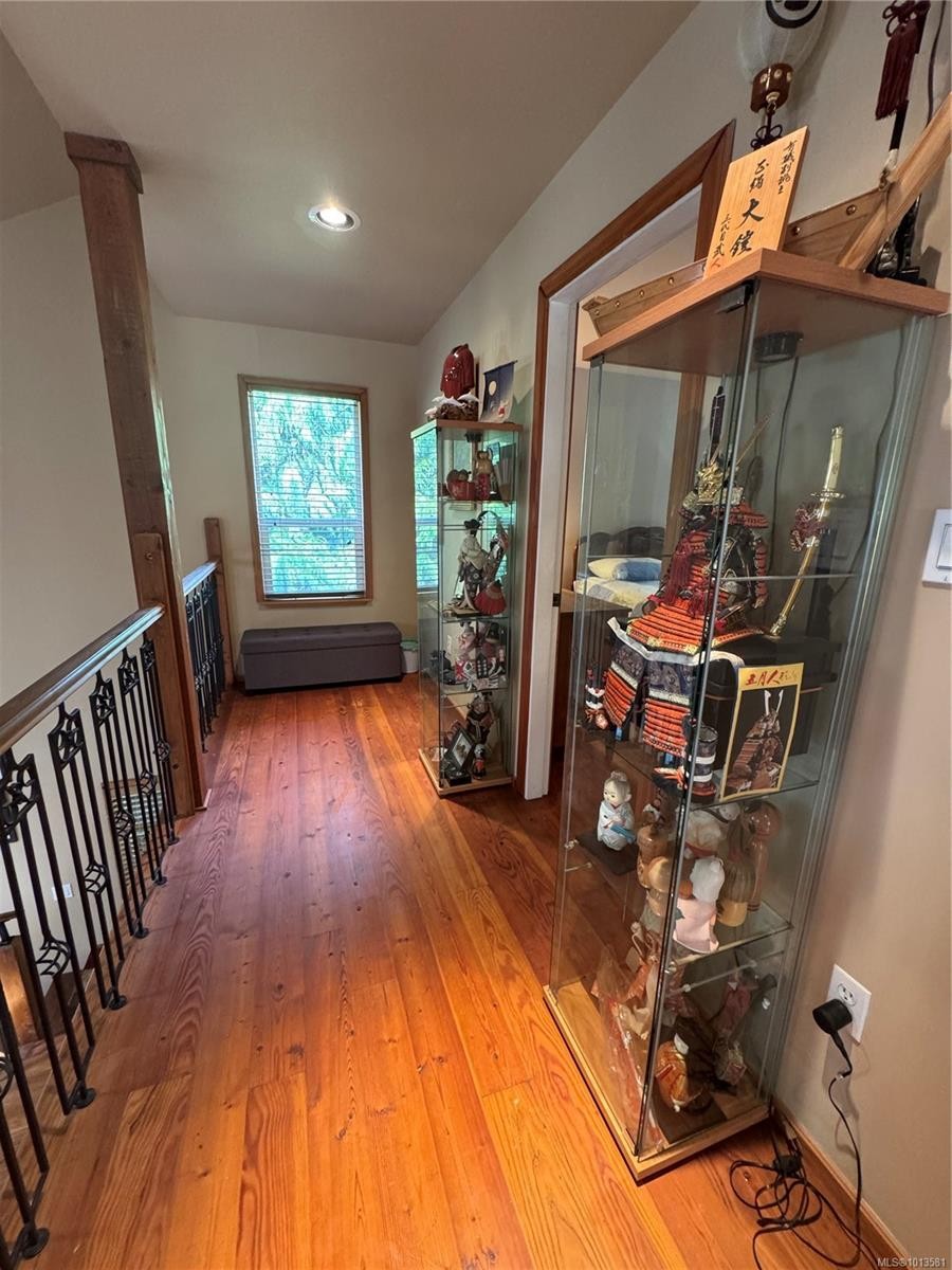 714 Charter Rd, Mayne Island, BC